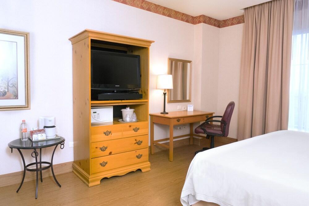 Holiday Inn Express Silao-Aeropuerto Bajio By Ihg מראה חיצוני תמונה