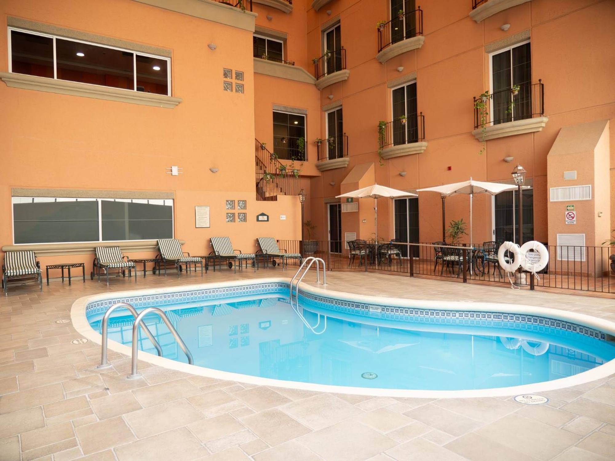 Holiday Inn Express Silao-Aeropuerto Bajio By Ihg מראה חיצוני תמונה