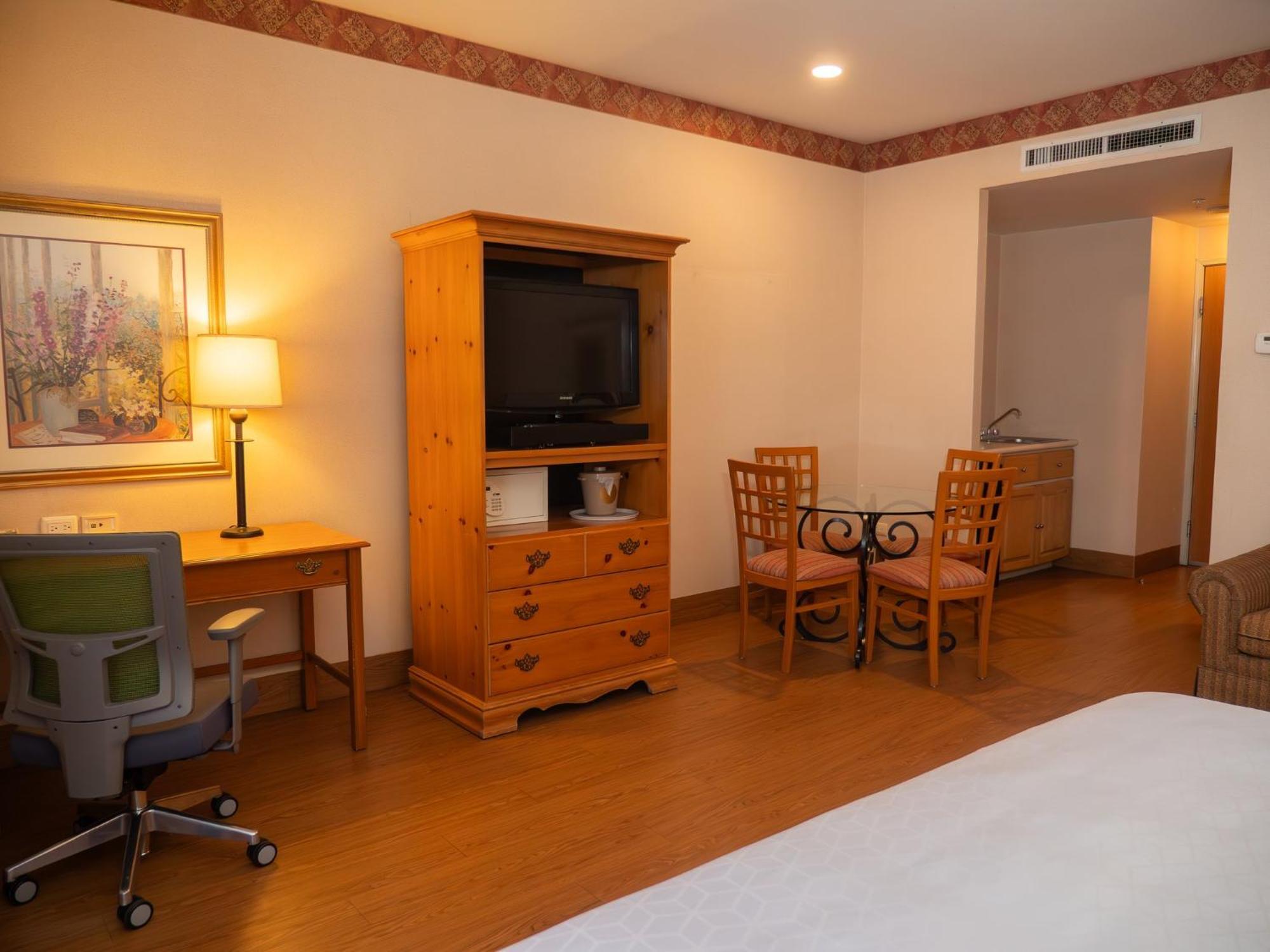 Holiday Inn Express Silao-Aeropuerto Bajio By Ihg מראה חיצוני תמונה