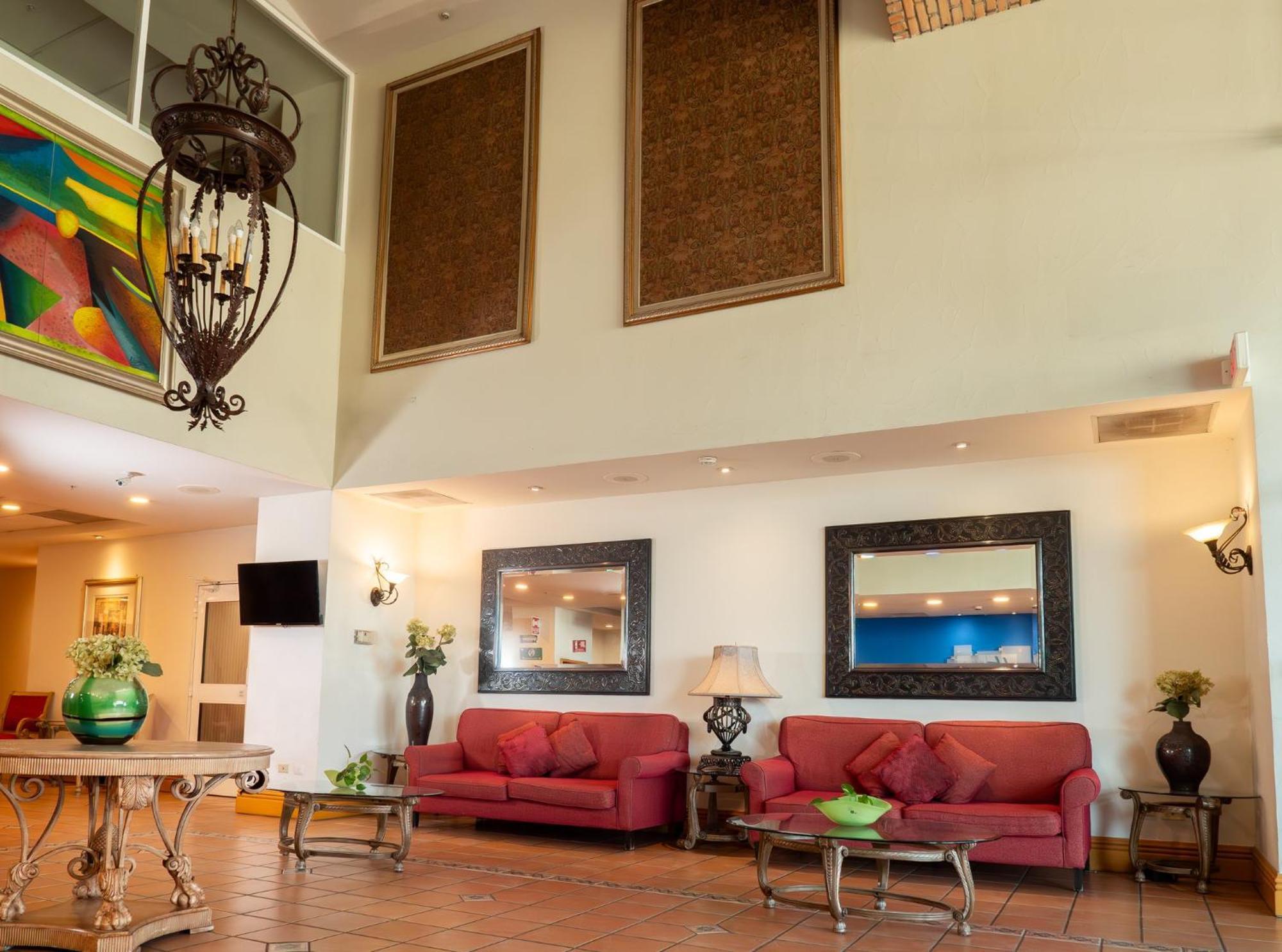 Holiday Inn Express Silao-Aeropuerto Bajio By Ihg מראה חיצוני תמונה