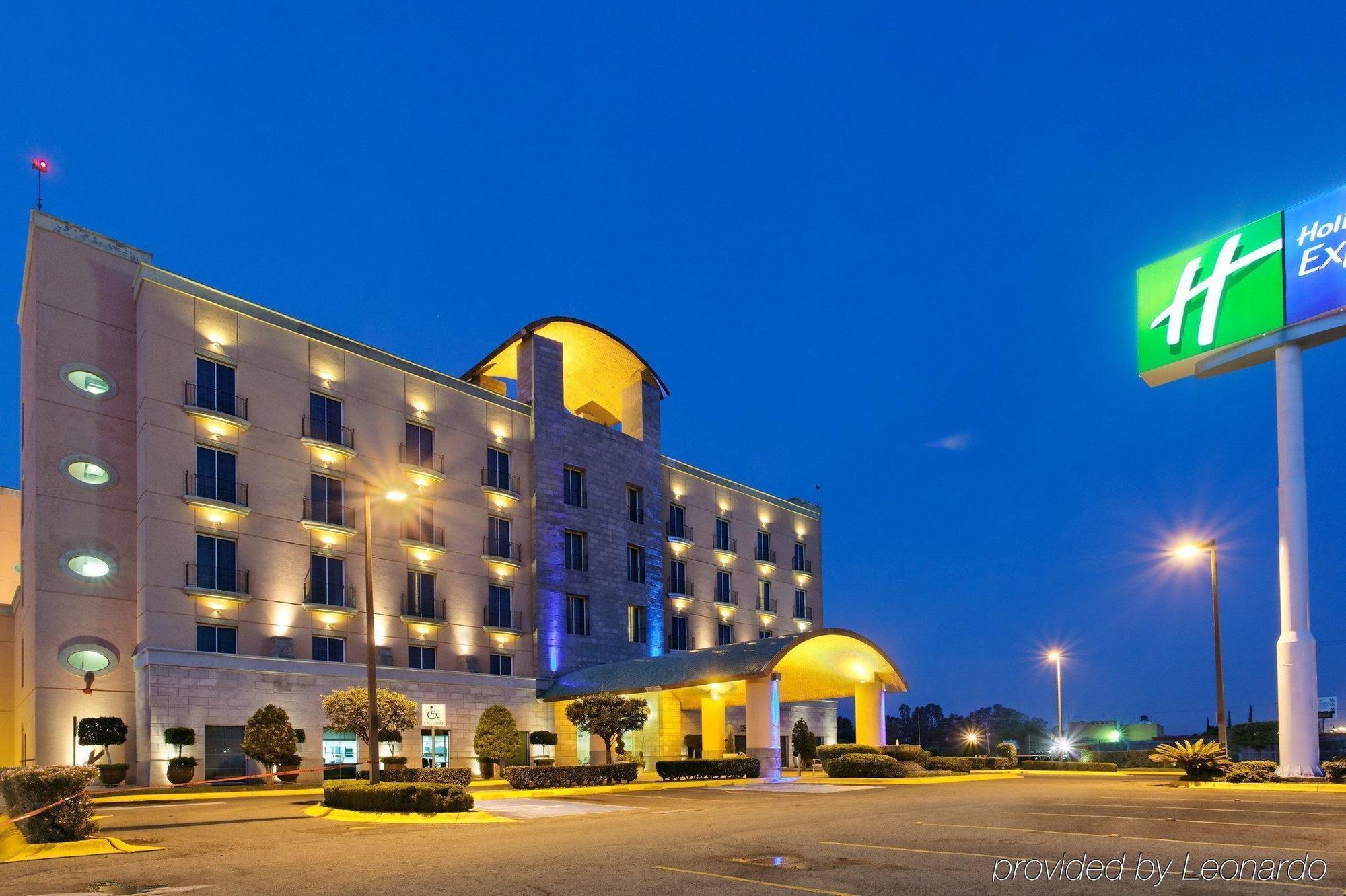 Holiday Inn Express Silao-Aeropuerto Bajio By Ihg מראה חיצוני תמונה
